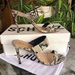 Schutz snake print heels 6 black and white
